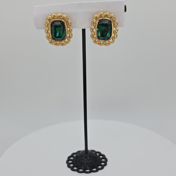 Vintage SWAROVSKI Signed Earrings Green Crystal 18k Yellow Gold Plate Clip-On - Picture 5 of 13